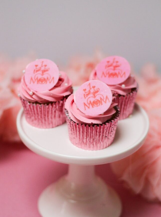cupcakes set moederdag-cupcake-roze