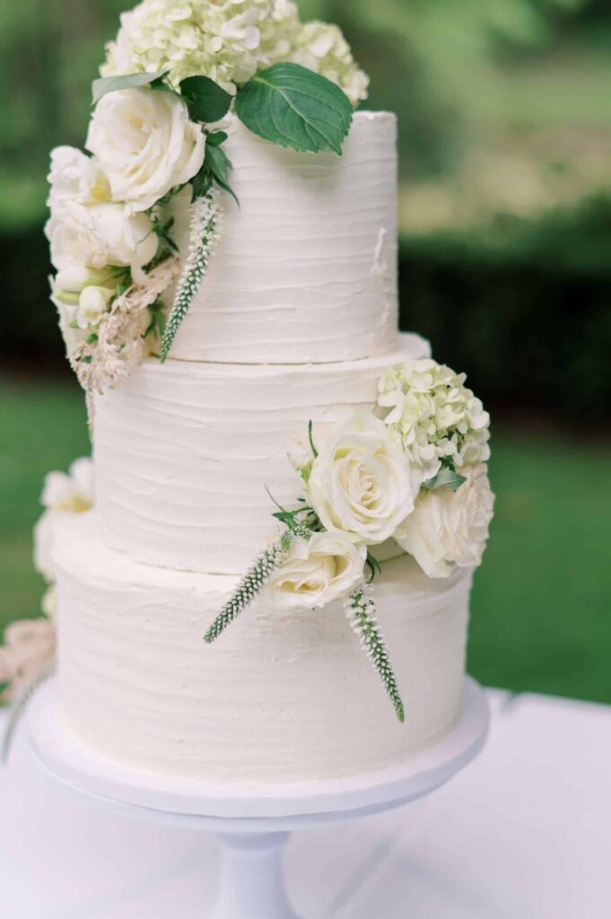Perfect Pastry Wedding Cake Whitte Web Scaled 8 681x1024