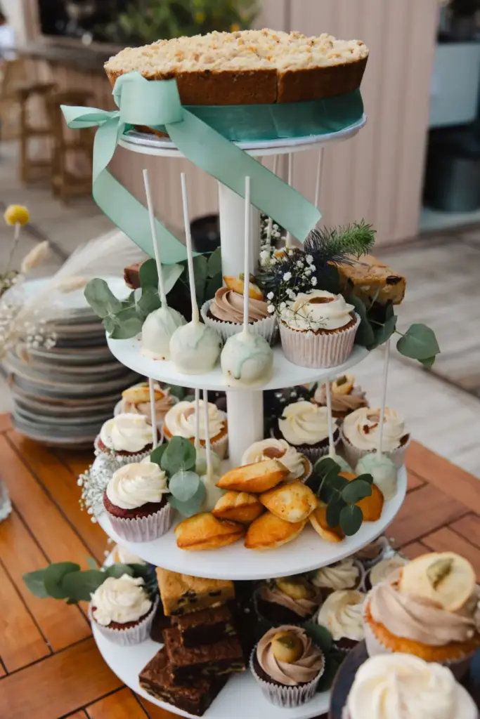 etagere-gebakjes-sweet-table